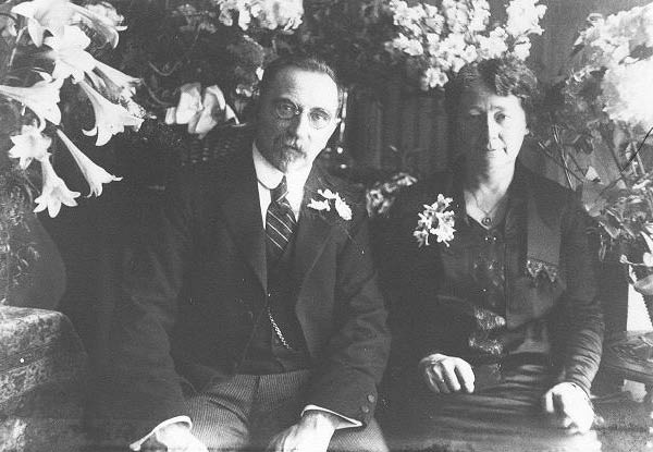 Opa en Oma Leibbrandt, bruiloft 1925.jpg
